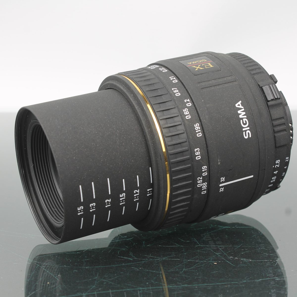 Sigma 50mm f/2.8 D Macro Lens