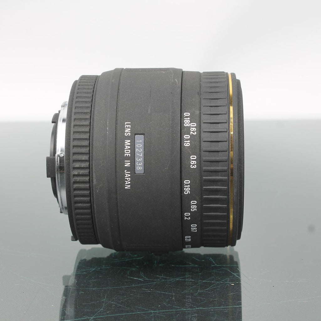 Sigma 50mm f/2.8 D Macro Lens