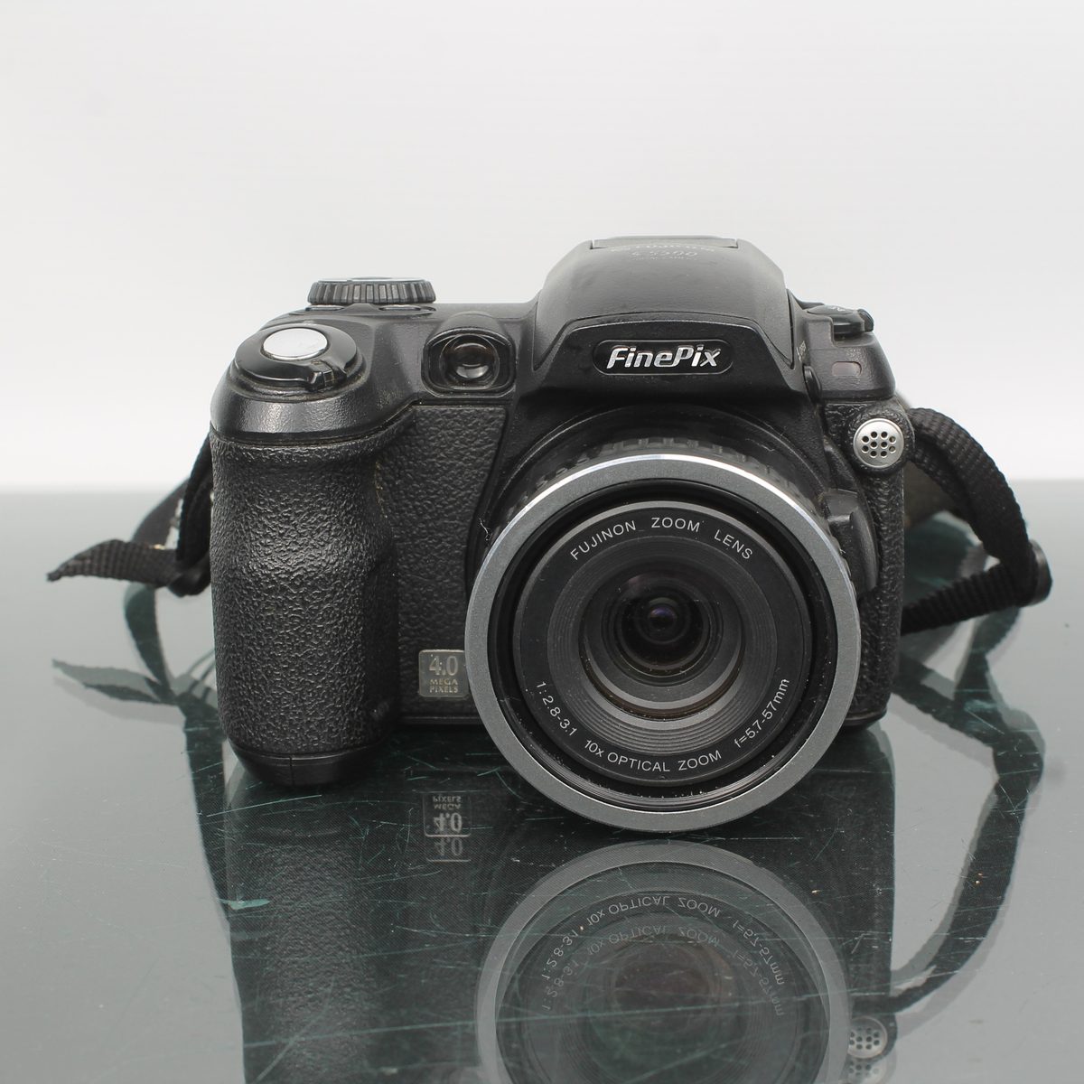 Fujifilm FinePix S5500