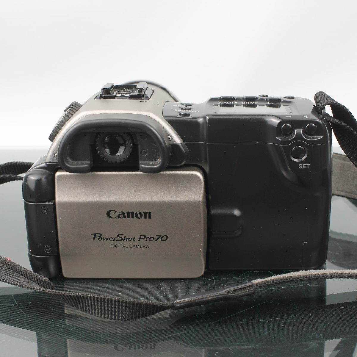 Canon PowerShot Pro70