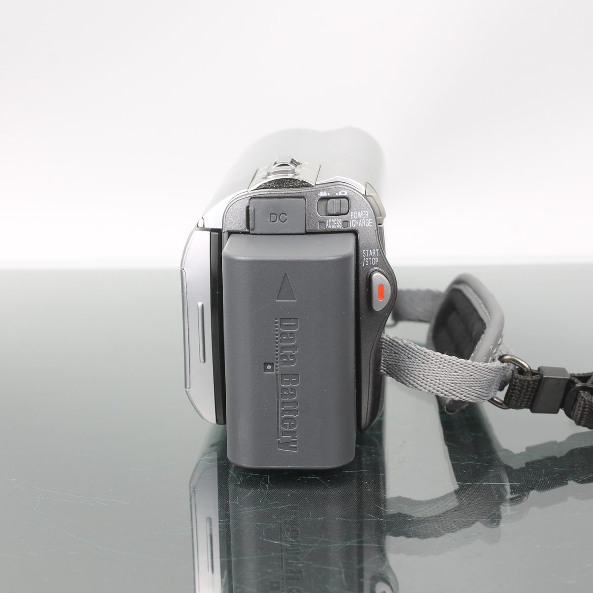 JVC Everio GZ-MG330HE