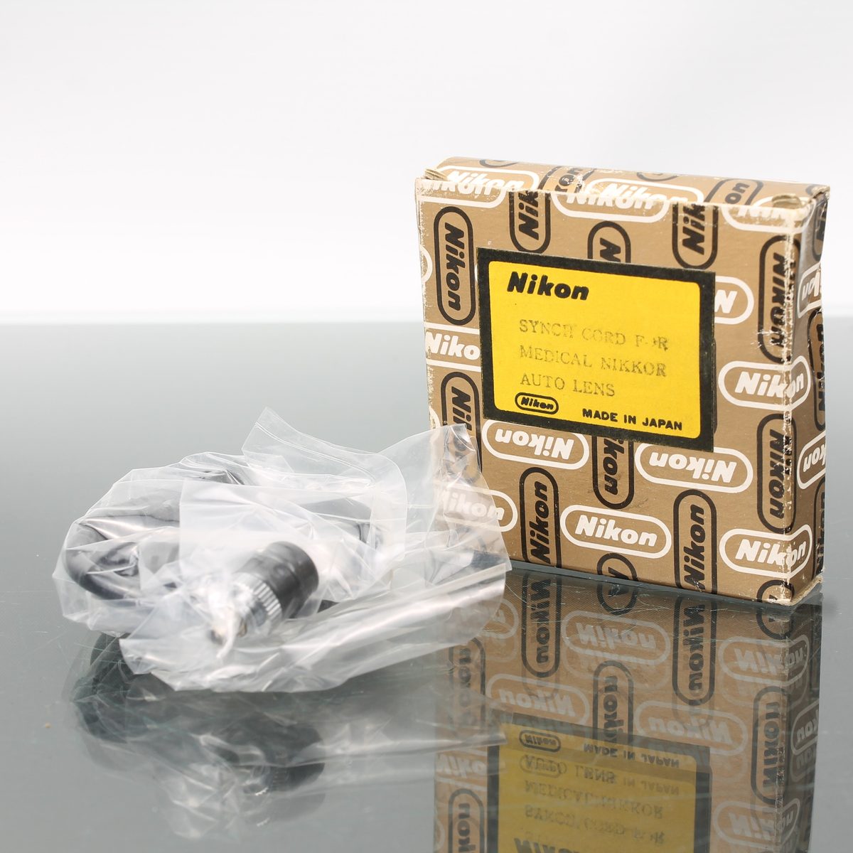 Nikon Medical Nikkor Auto 200mm f/5.6