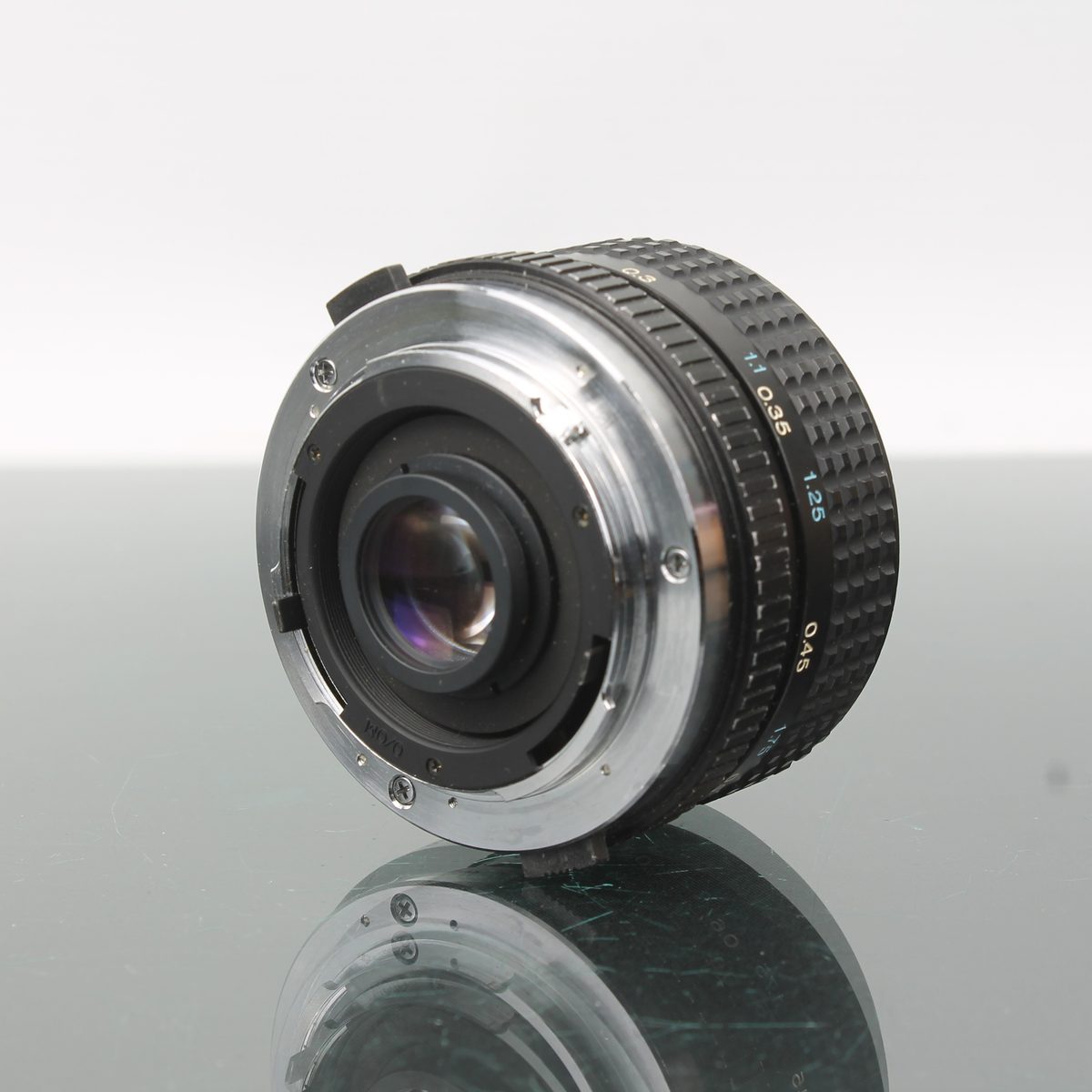 Tokina RMC 28mm f/2.8