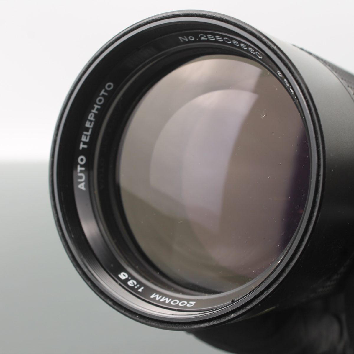 Vivitar 200mm f/3.5 Auto Telephoto