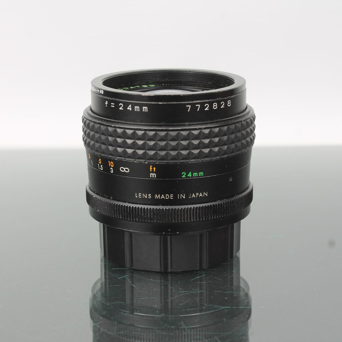 Makinon 24mm f/2.8