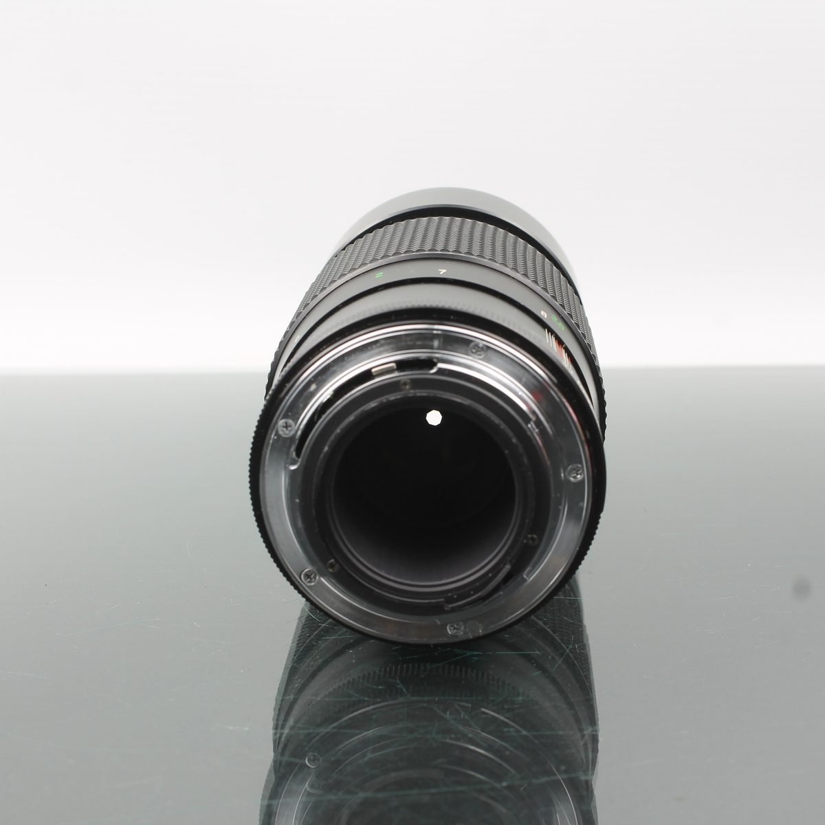 Vivitar 200mm f/3.5
