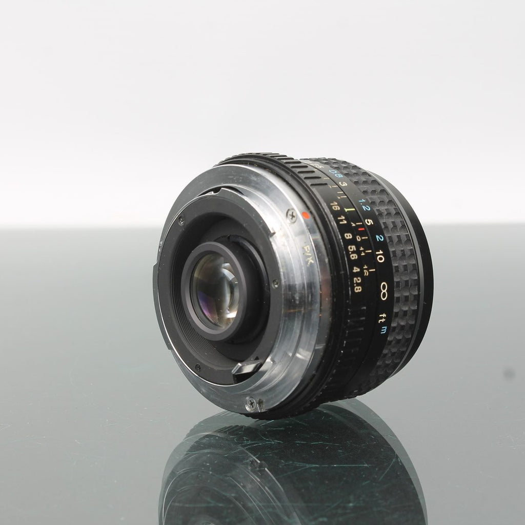 Tokina RMC 28mm f/2.8