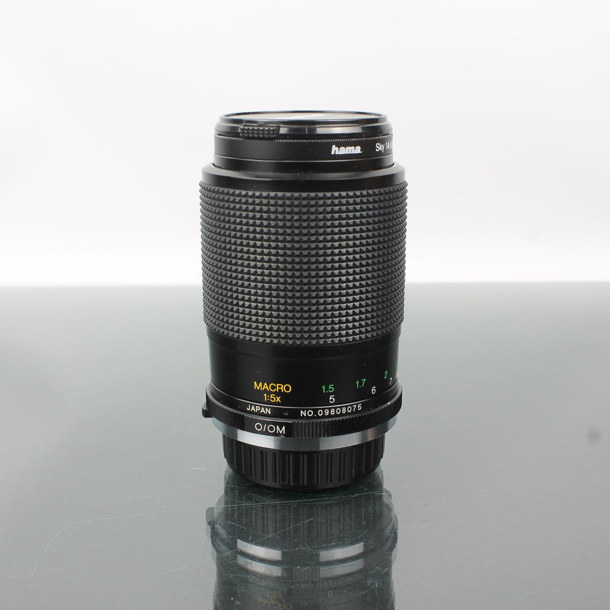 Vivitar 70-210mm f/4.5-5.6 MC Macro Focusing Zoom