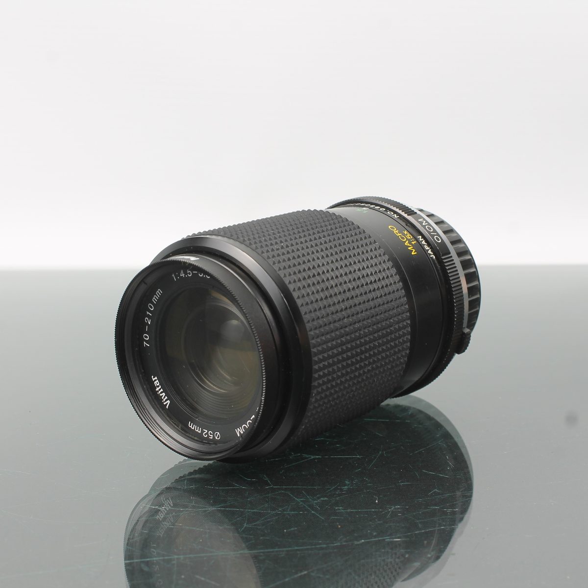 Vivitar 70-210mm f/4.5-5.6 MC Macro Focusing Zoom