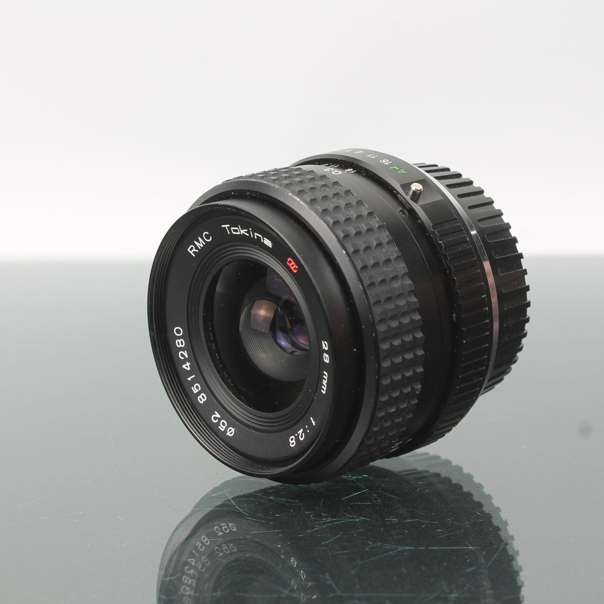 Tokina RMC 28mm f/2.8