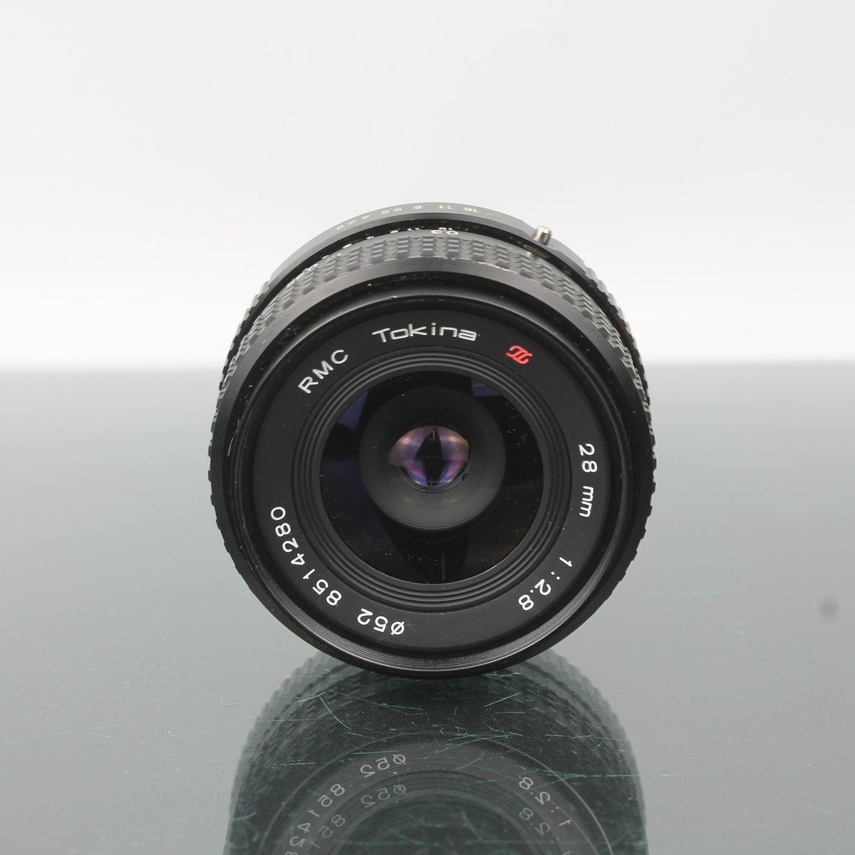 Tokina RMC 28mm f/2.8