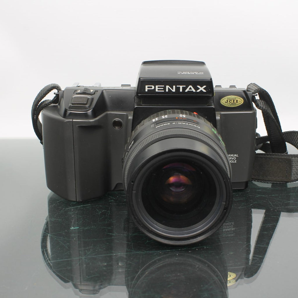 Pentax SFX + Pentax-F 28-80mm f/3.5-4.5
