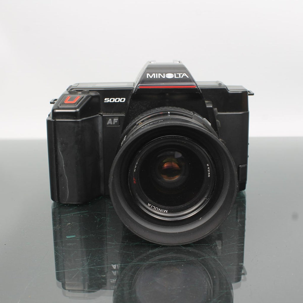 Minolta 5000 AF + Minolta Zoom 35-70mm f/4