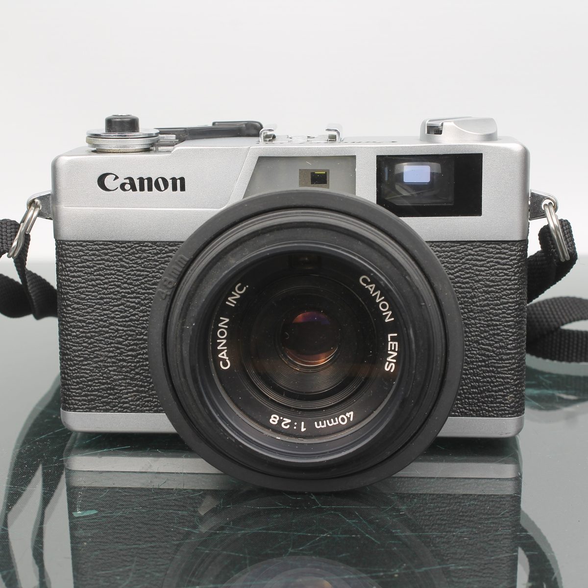Canon Canonet 28 + Canon Lens 40mm f/2.8