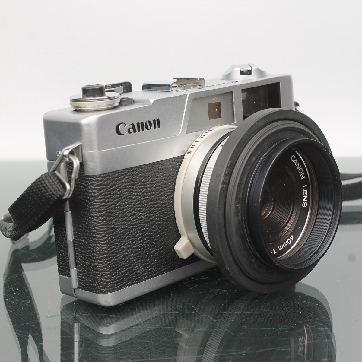 Canon Canonet 28 + Canon Lens 40mm f/2.8