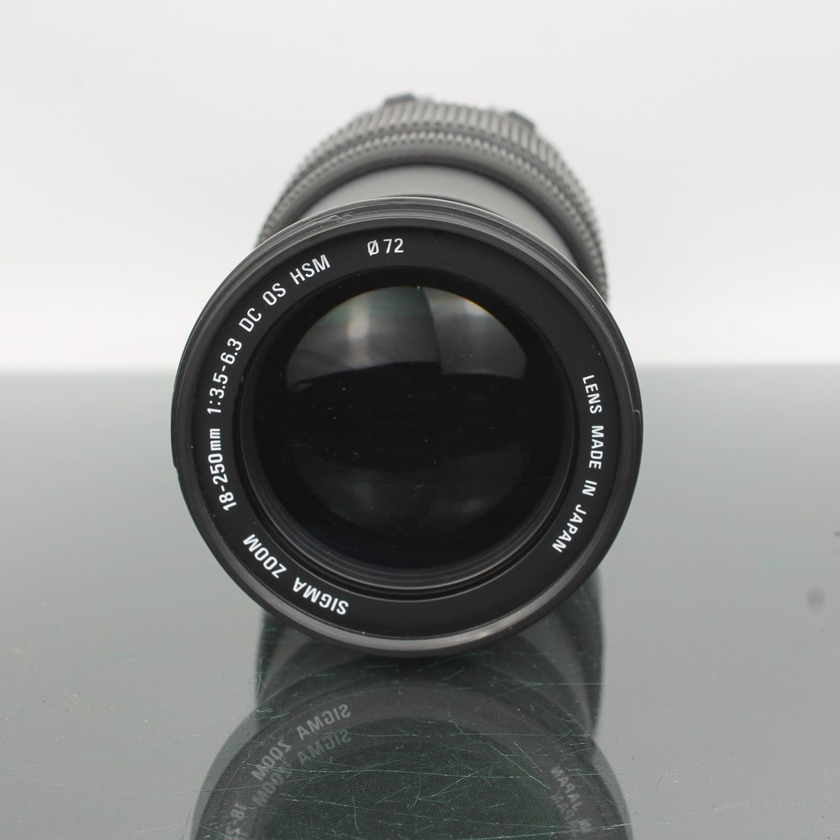 Sigma Zoom 18-250mm f/3.5-6.3 DC OS HSM