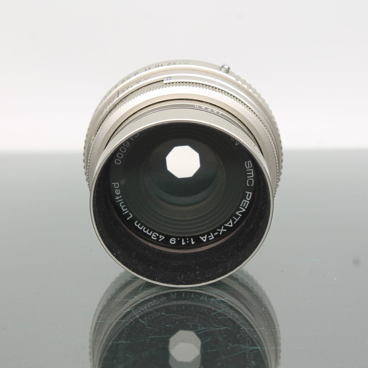 SMC Pentax X - FA 43mm f/1.9 Limited