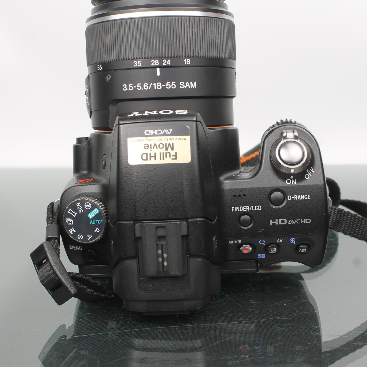 Sony Alpha SLT-A33 + SAL 1855 3.5-5.6 / 18-55 SAM Lens