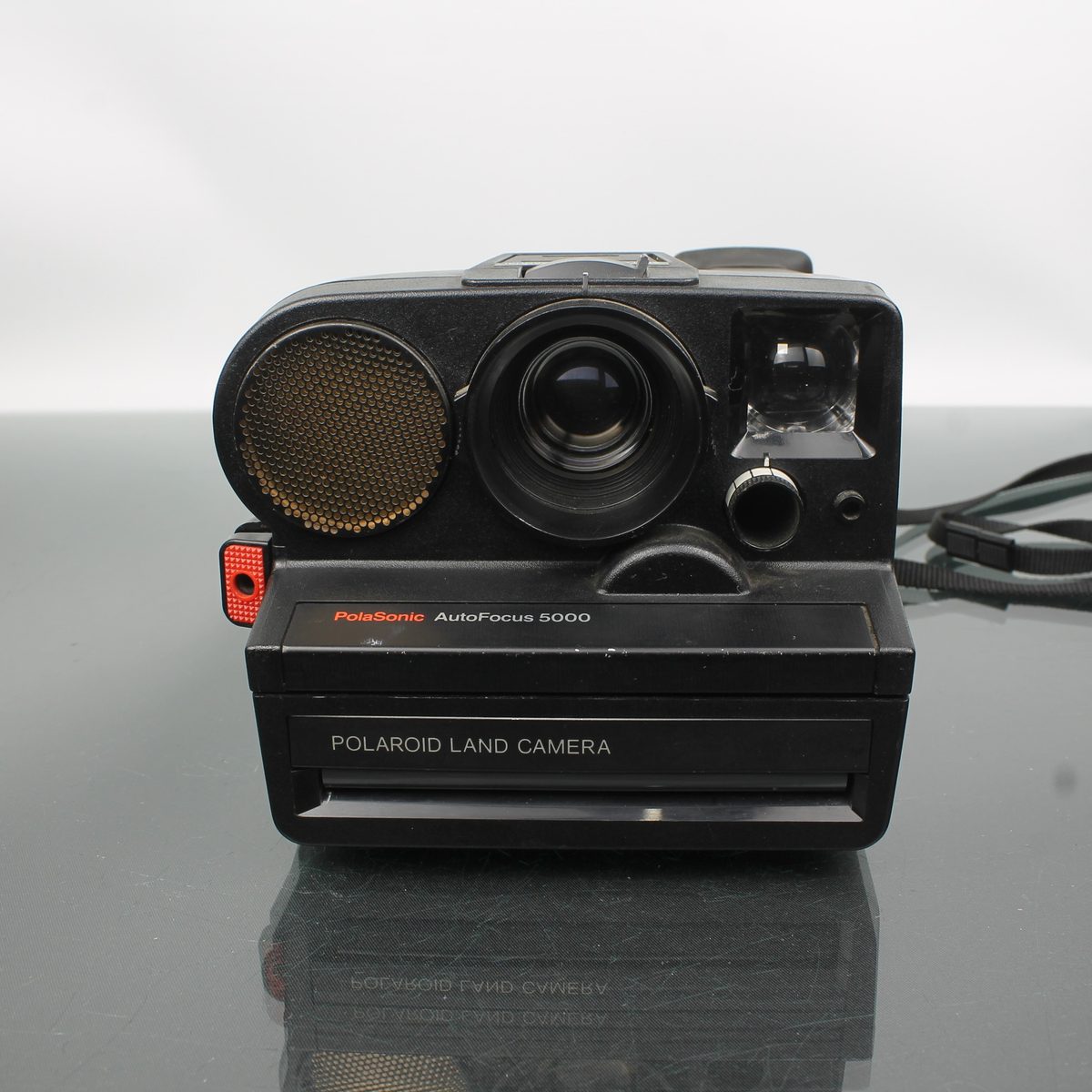 Polaroid PolaSonic AutoFocus 5000 Land Camera