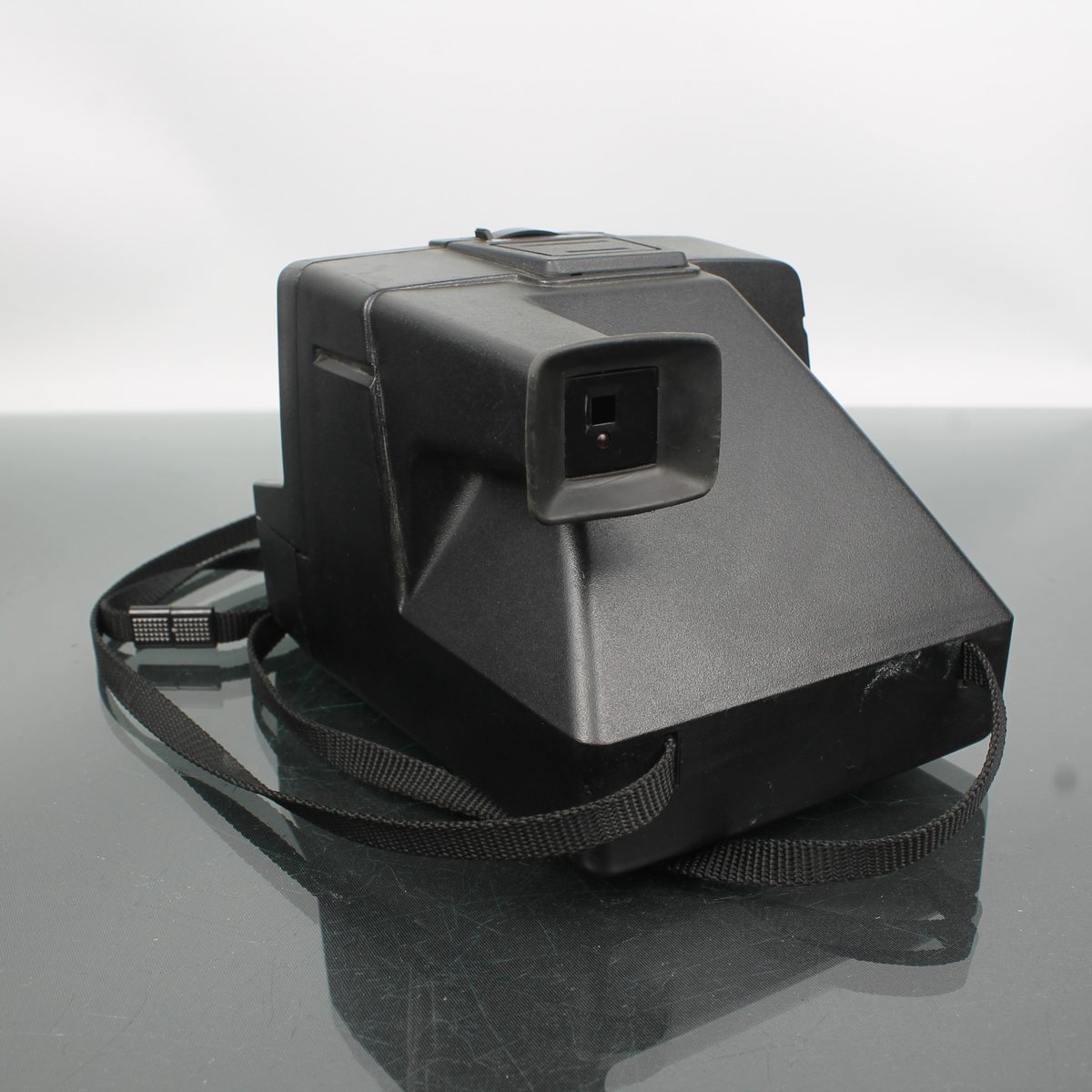 Polaroid PolaSonic AutoFocus 5000 Land Camera