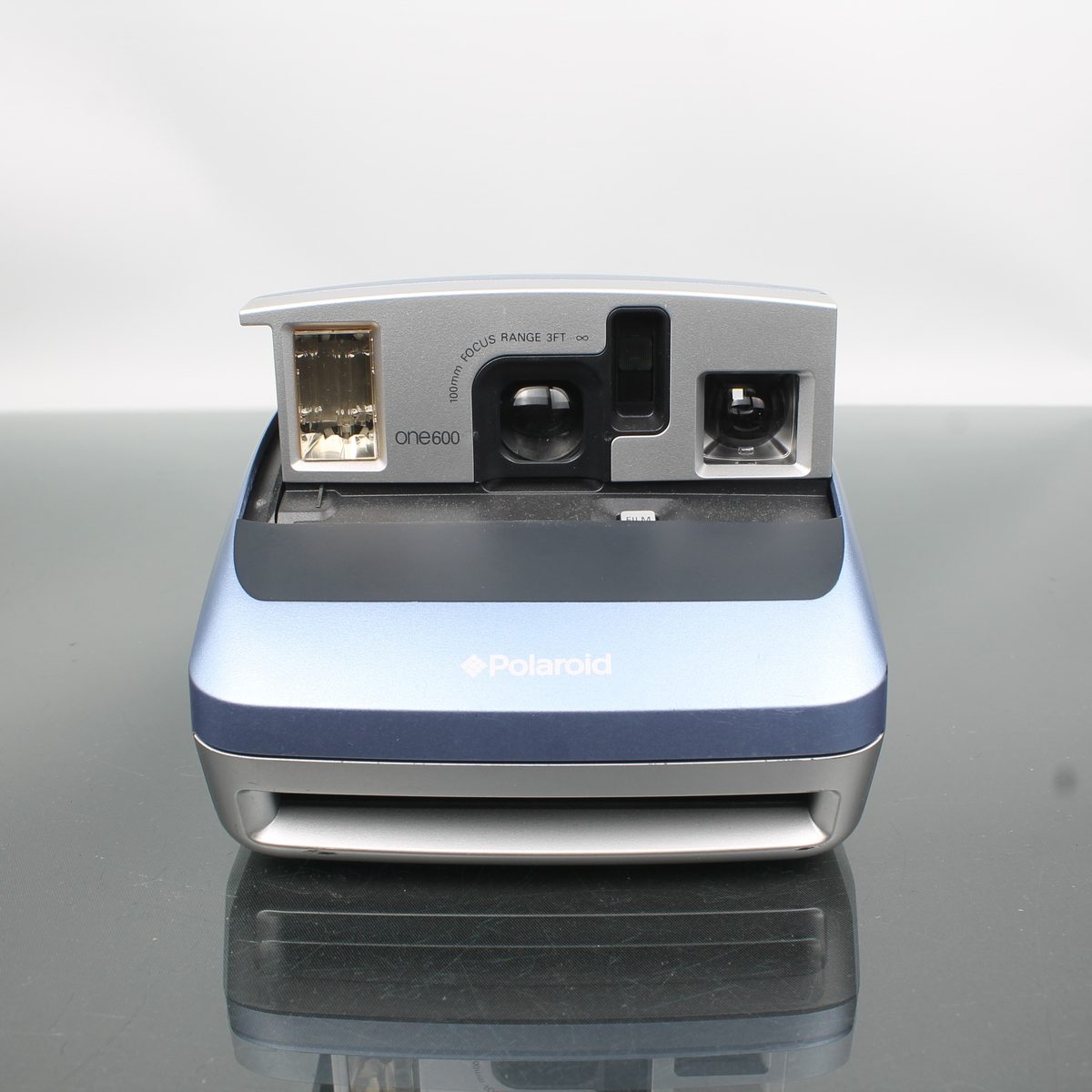 Polaroid One 600