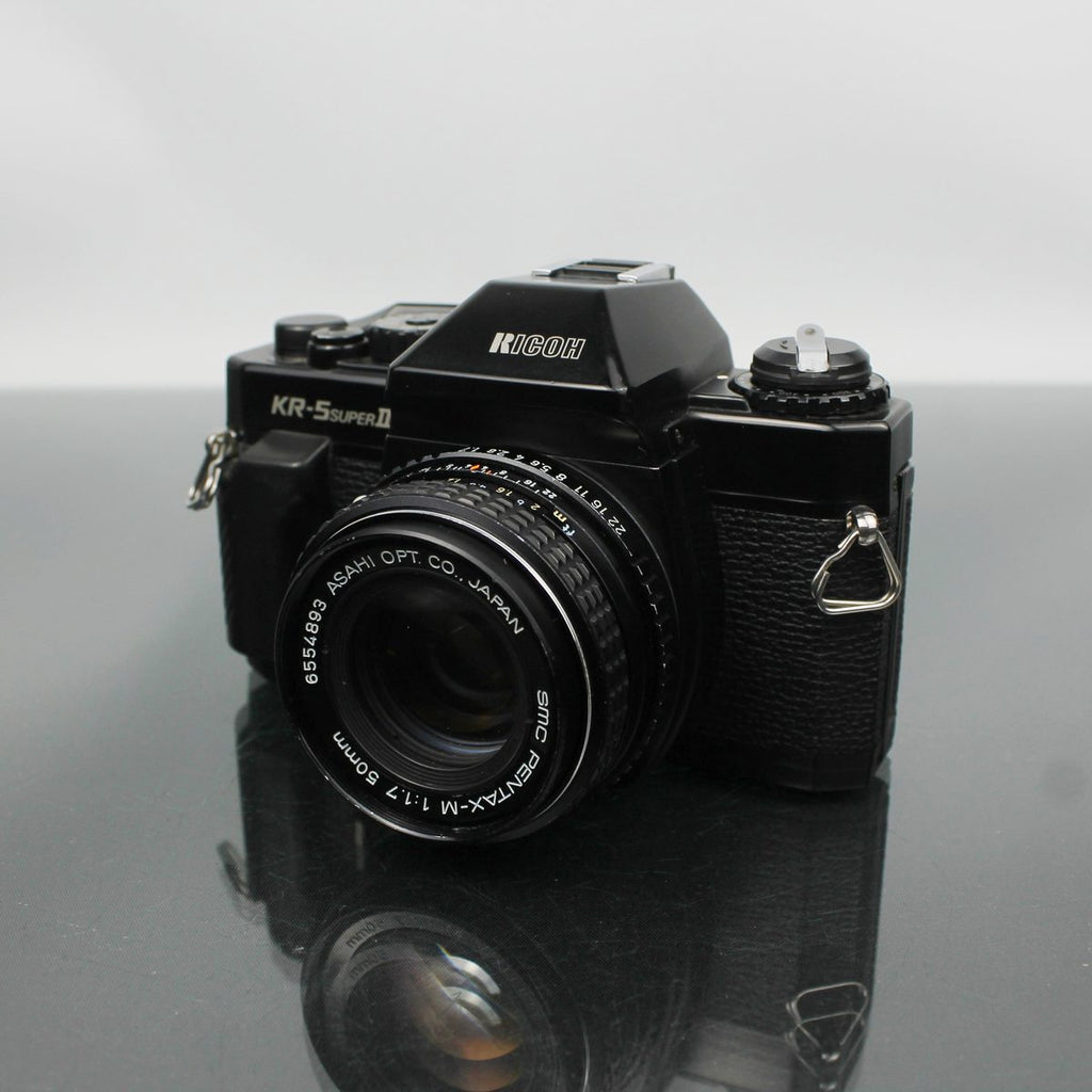 Ricoh KR-5 Super II + Pentax 50mm f/1.7