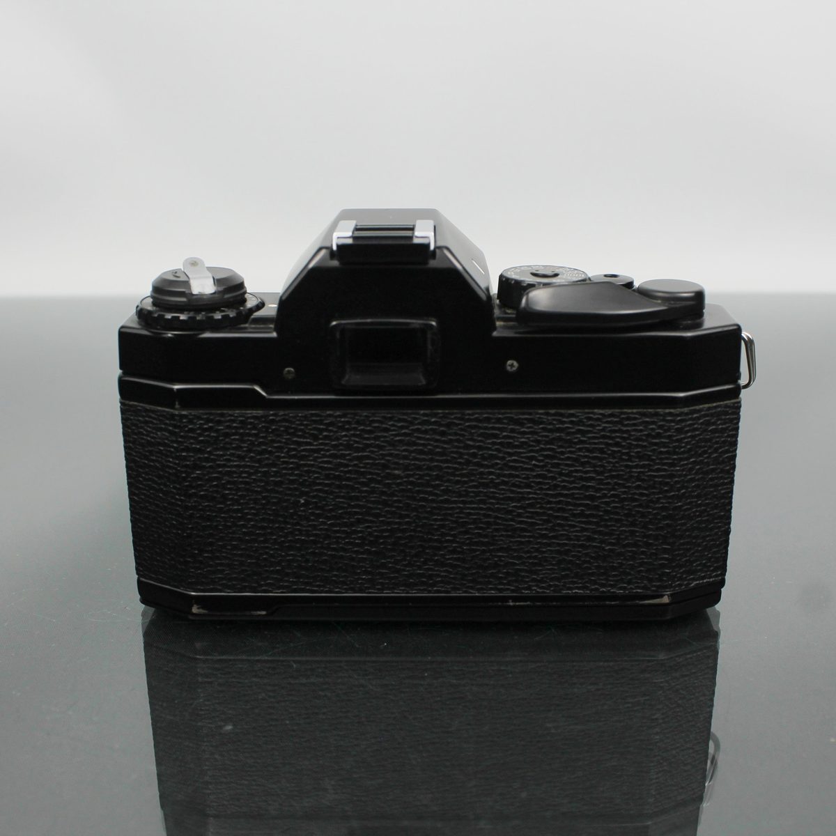 Ricoh KR-5 Super II + Pentax 50mm f/1.7