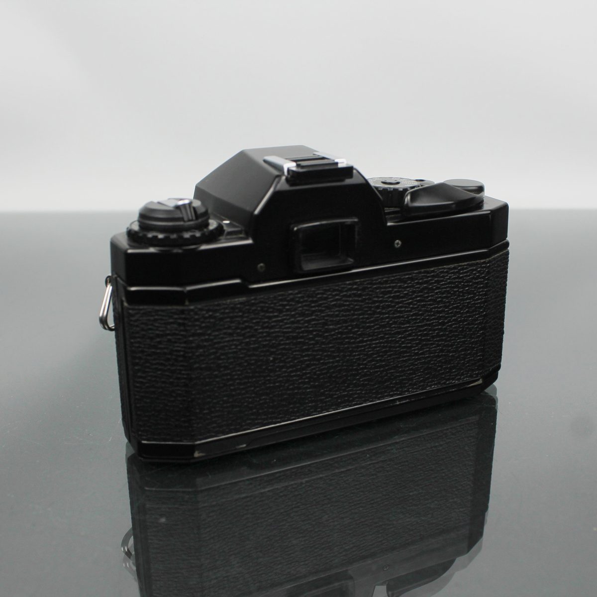 Ricoh KR-5 Super II + Pentax 50mm f/1.7