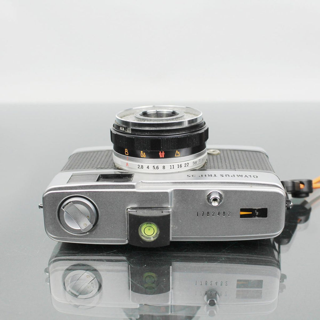 Olympus Trip 35