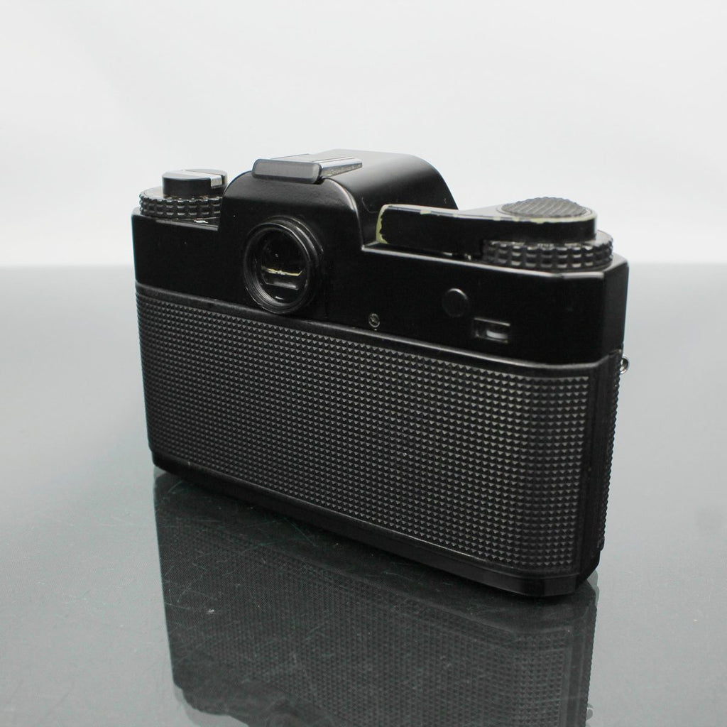 Rolleiflex SL 35 M + Rollei Planar 1.8/50 HFT
