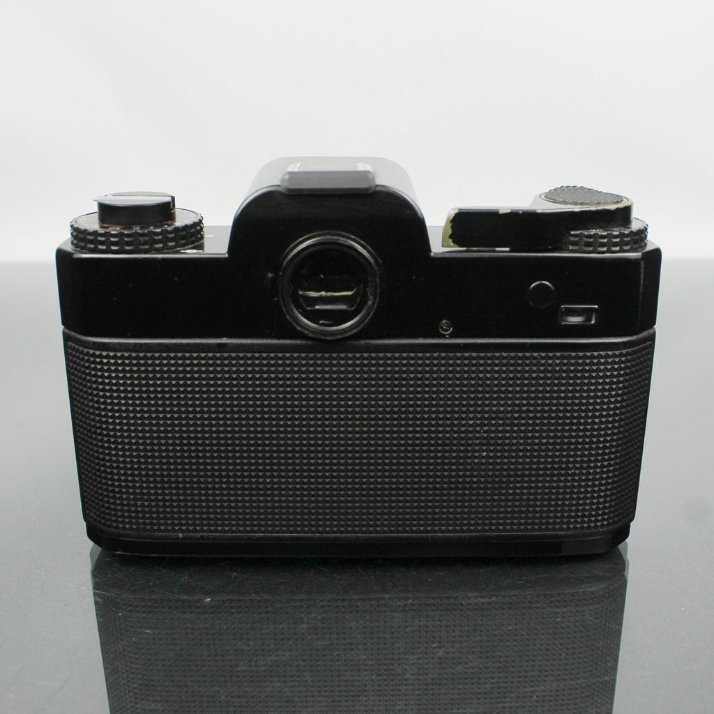 Rolleiflex SL 35 M + Rollei Planar 1.8/50 HFT