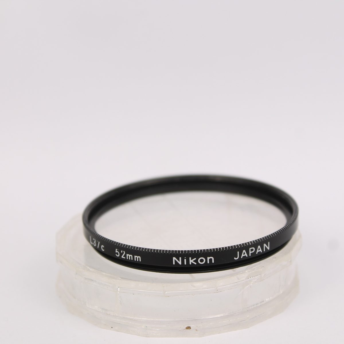 Nikon L37c 52mm