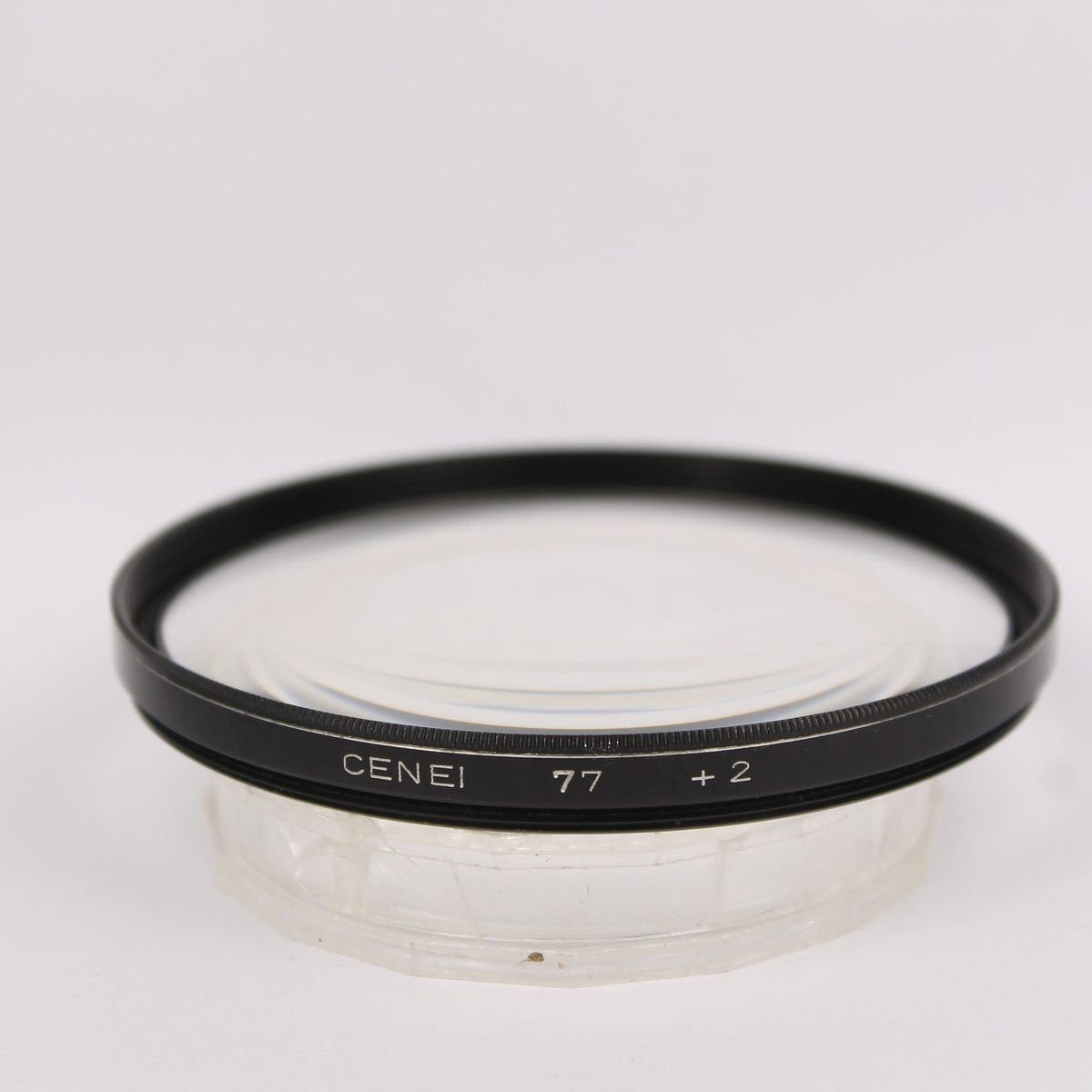 Cenei 77mm +2