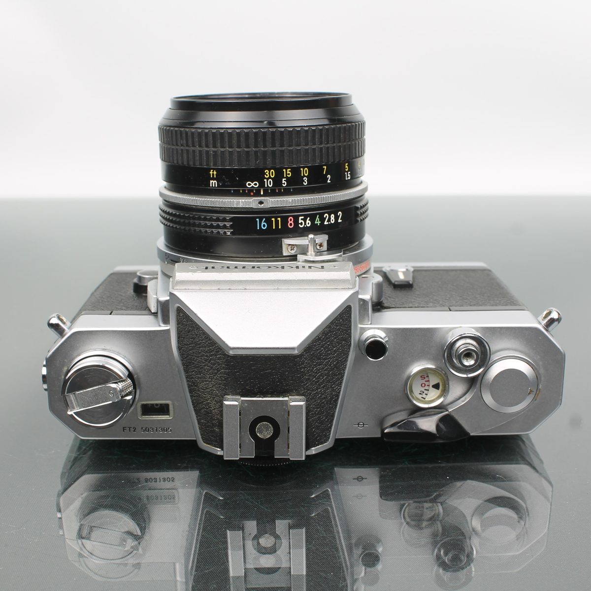 Nikkormat FT2 + Nikkor 50mm f/2