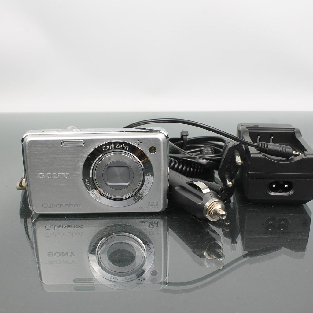 Sony Cyber-Shot DSC-W210