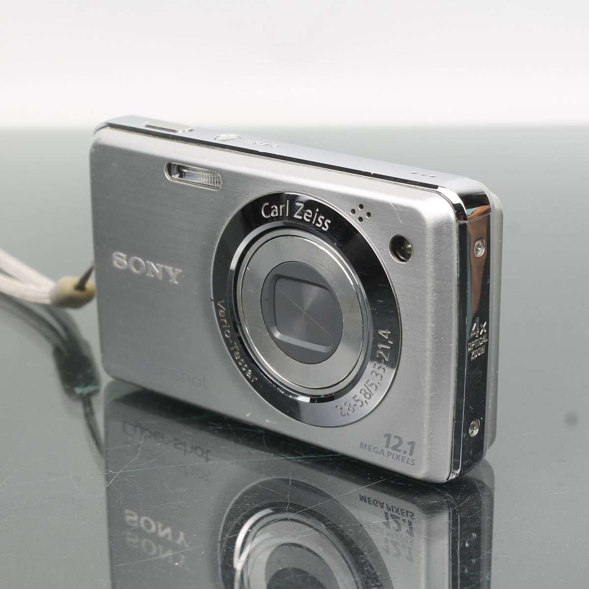 Sony Cyber-Shot DSC-W210