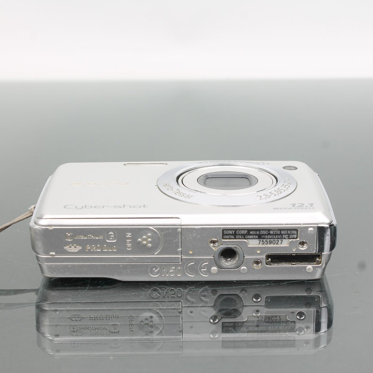 Sony Cyber-Shot DSC-W210