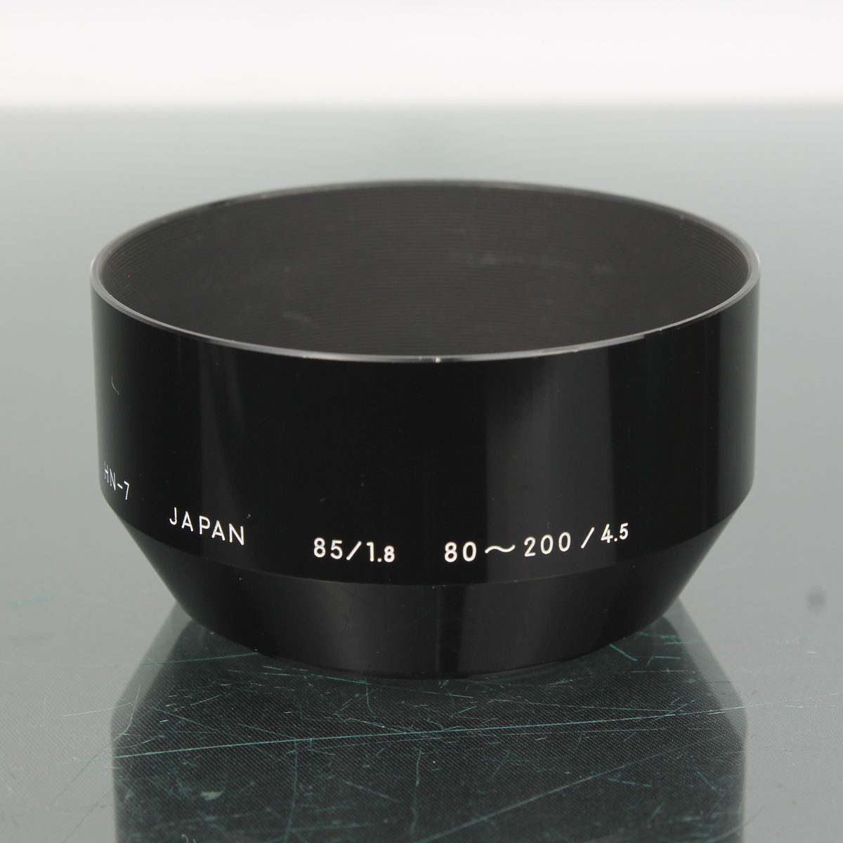 Nikon HN-7 85mm f/1.8 80-200mm f/4.5