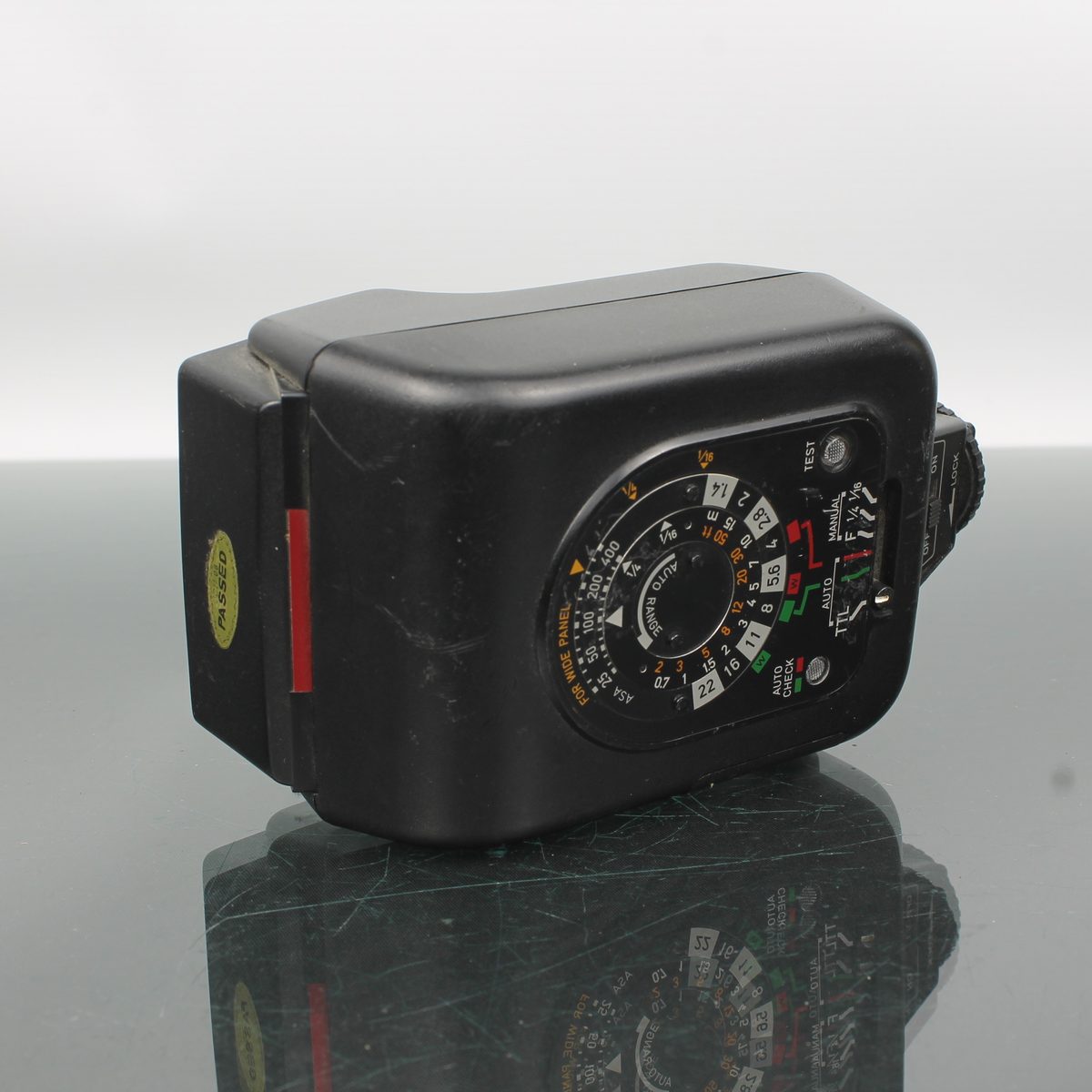 Contax TLA30 Flash Unit