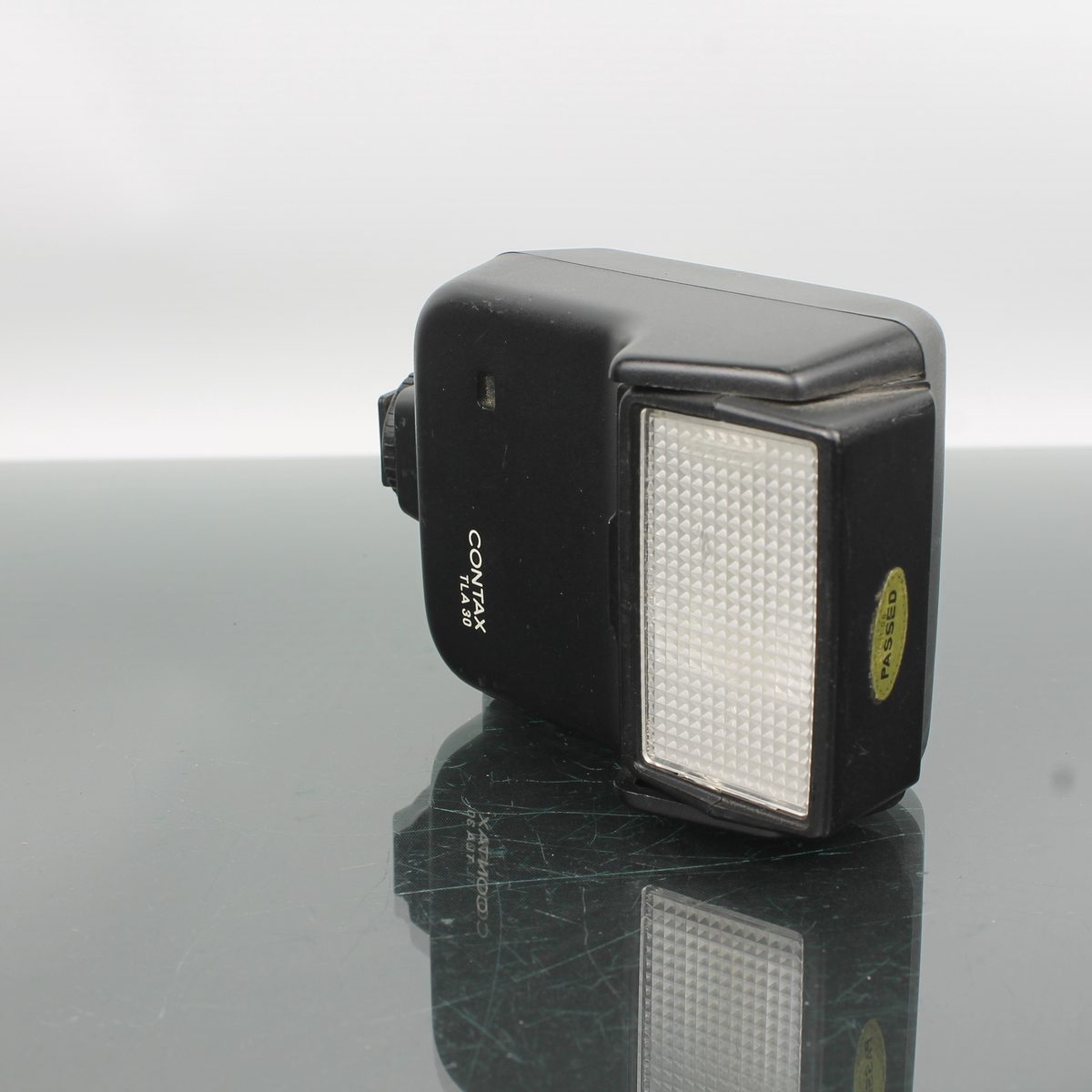 Contax TLA30 Flash Unit