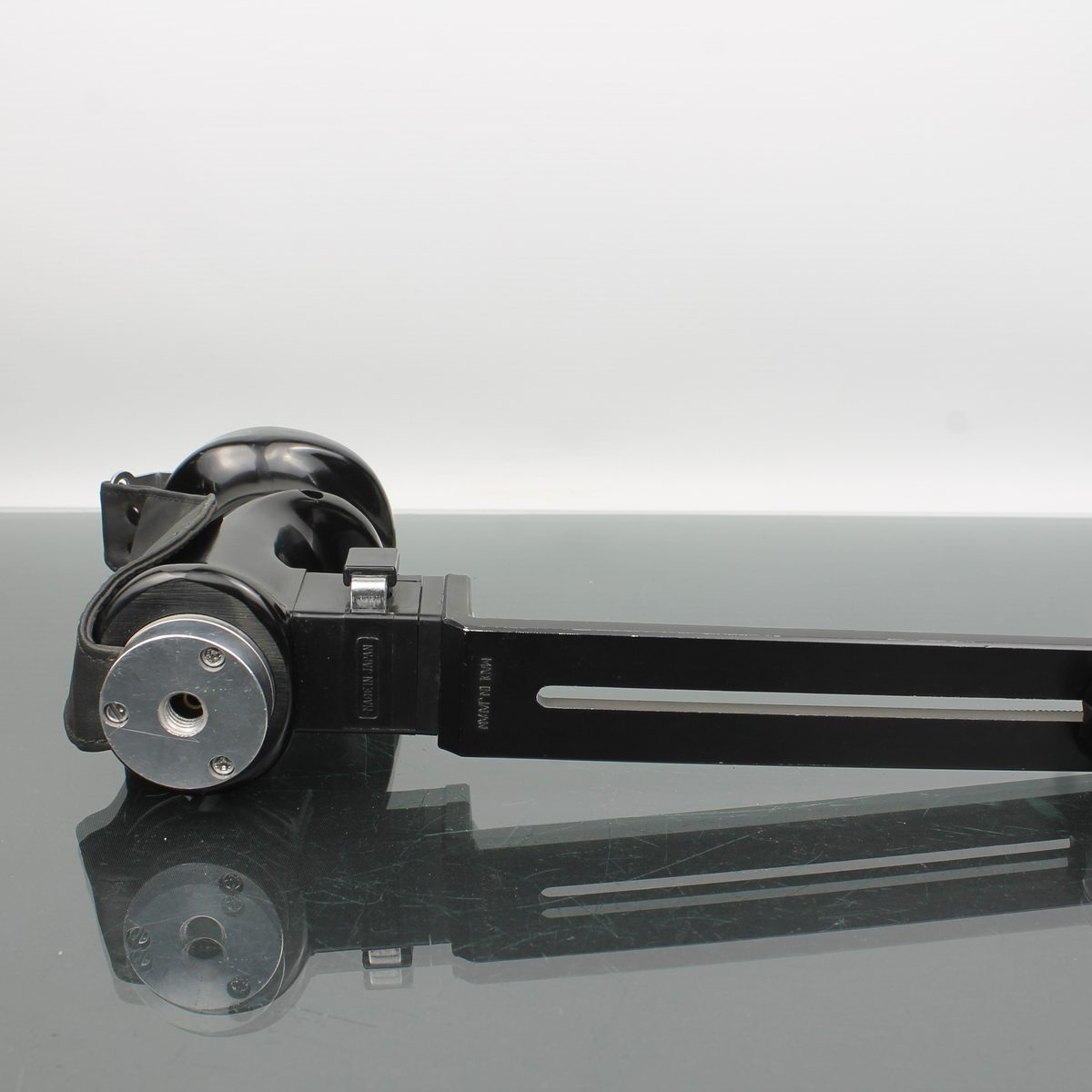 Vivitar PG-1 Flash Pistol Grip Left houd