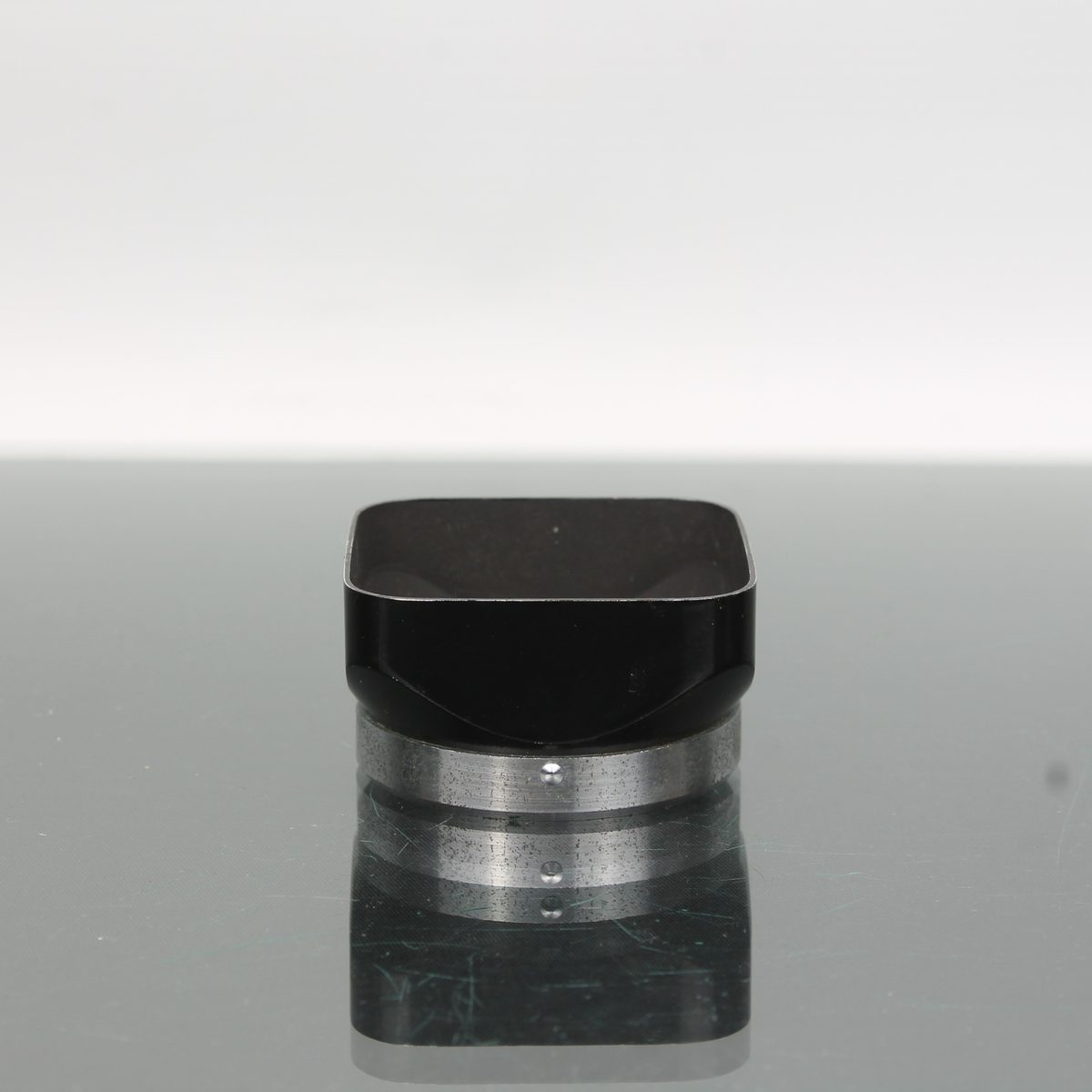 Yashica Bay I Bayonet 1 Lens Hood