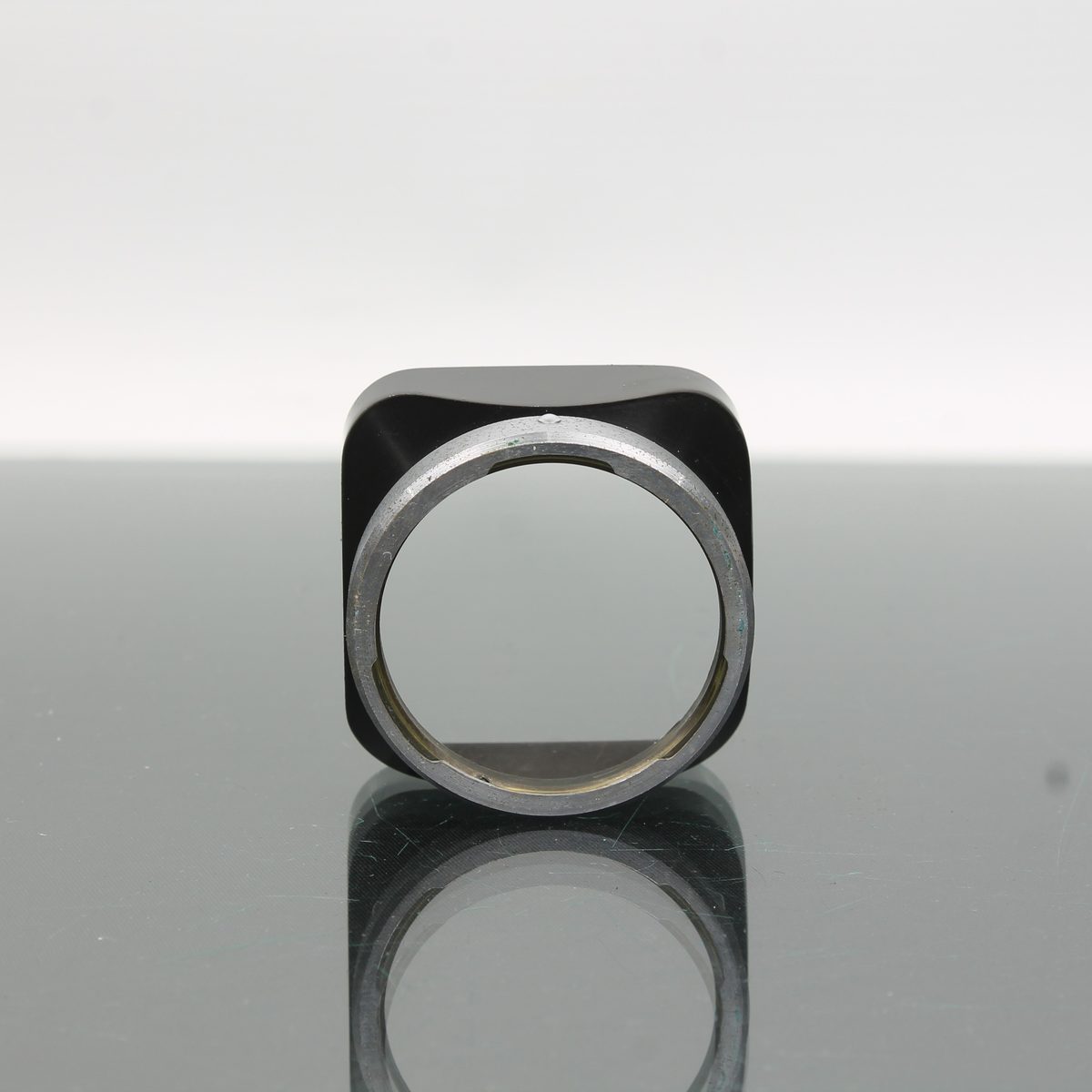 Yashica Bay I Bayonet 1 Lens Hood