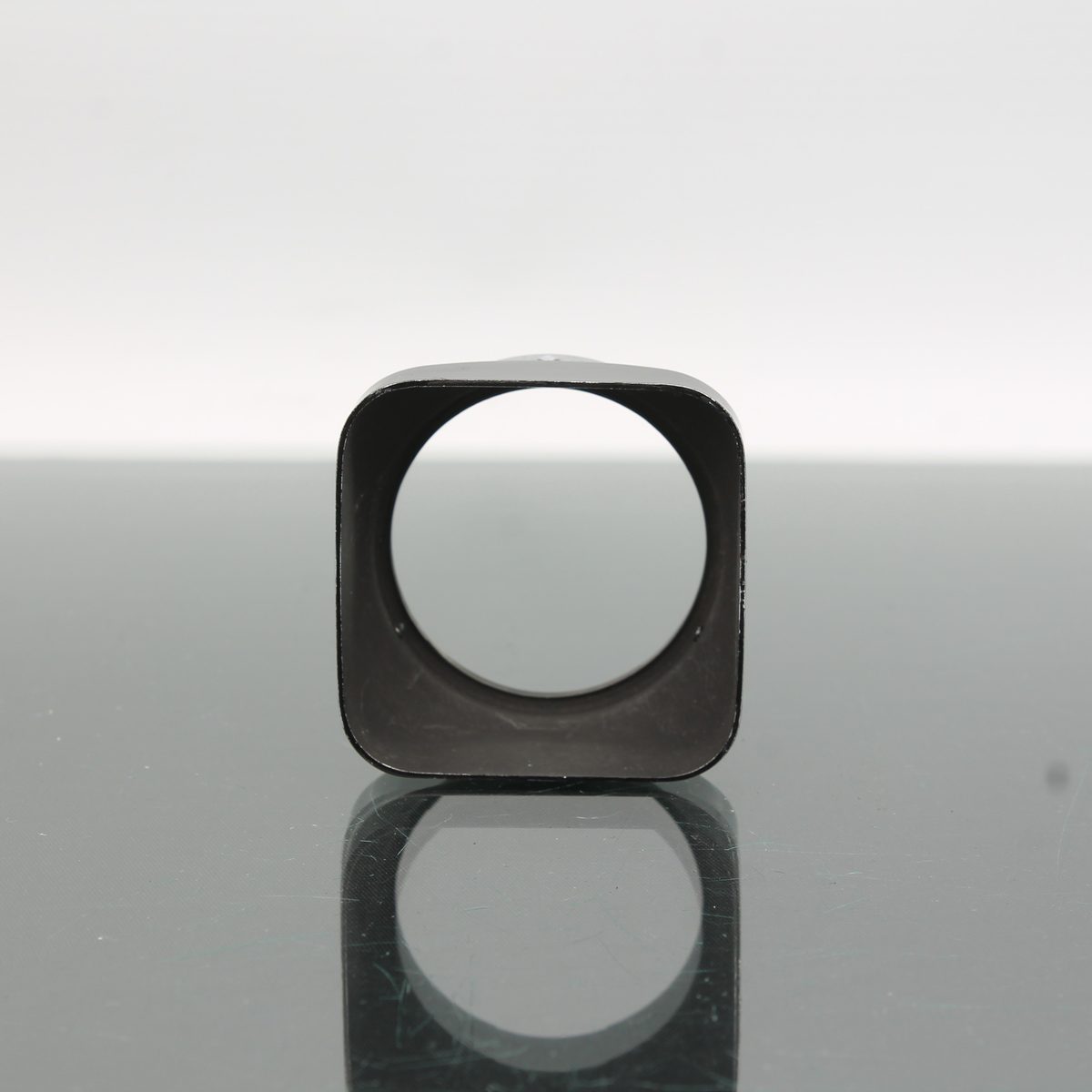 Yashica Bay I Bayonet 1 Lens Hood