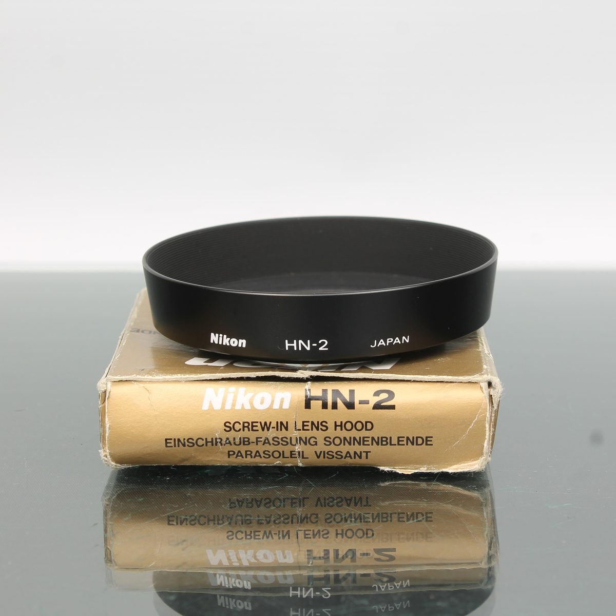 Nikon HN-2 Lens Hood