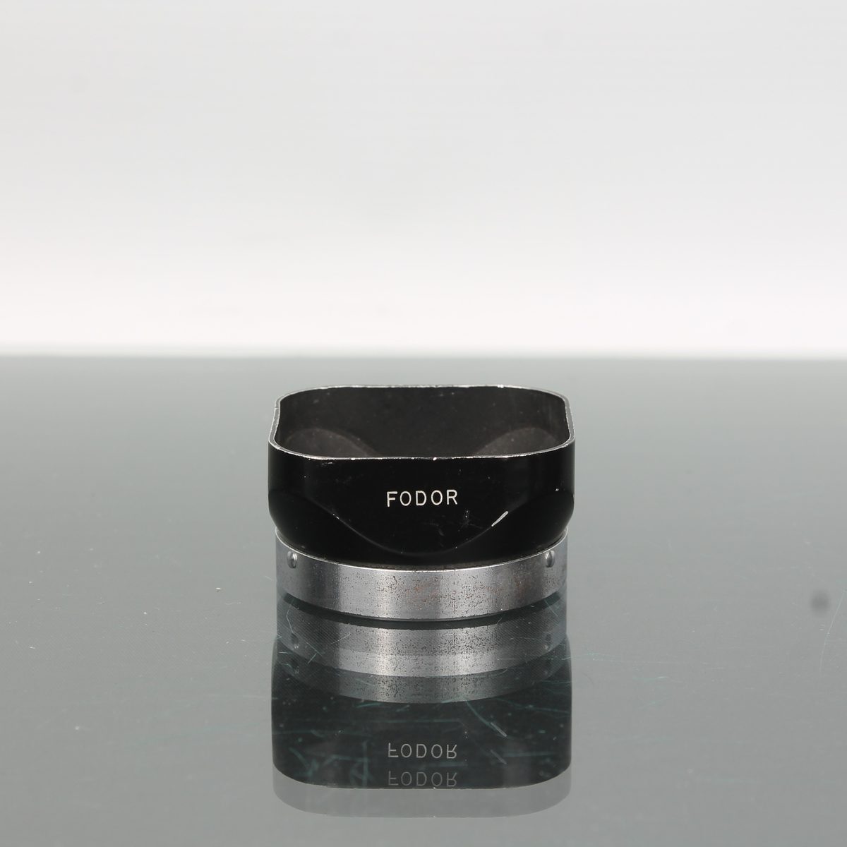 Fodor Push on TLR Lens Hood