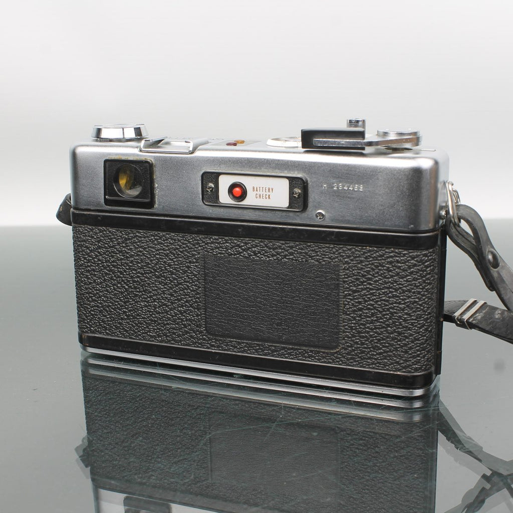 Yashica Electro 35