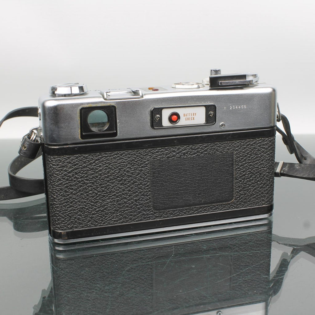 Yashica Electro 35