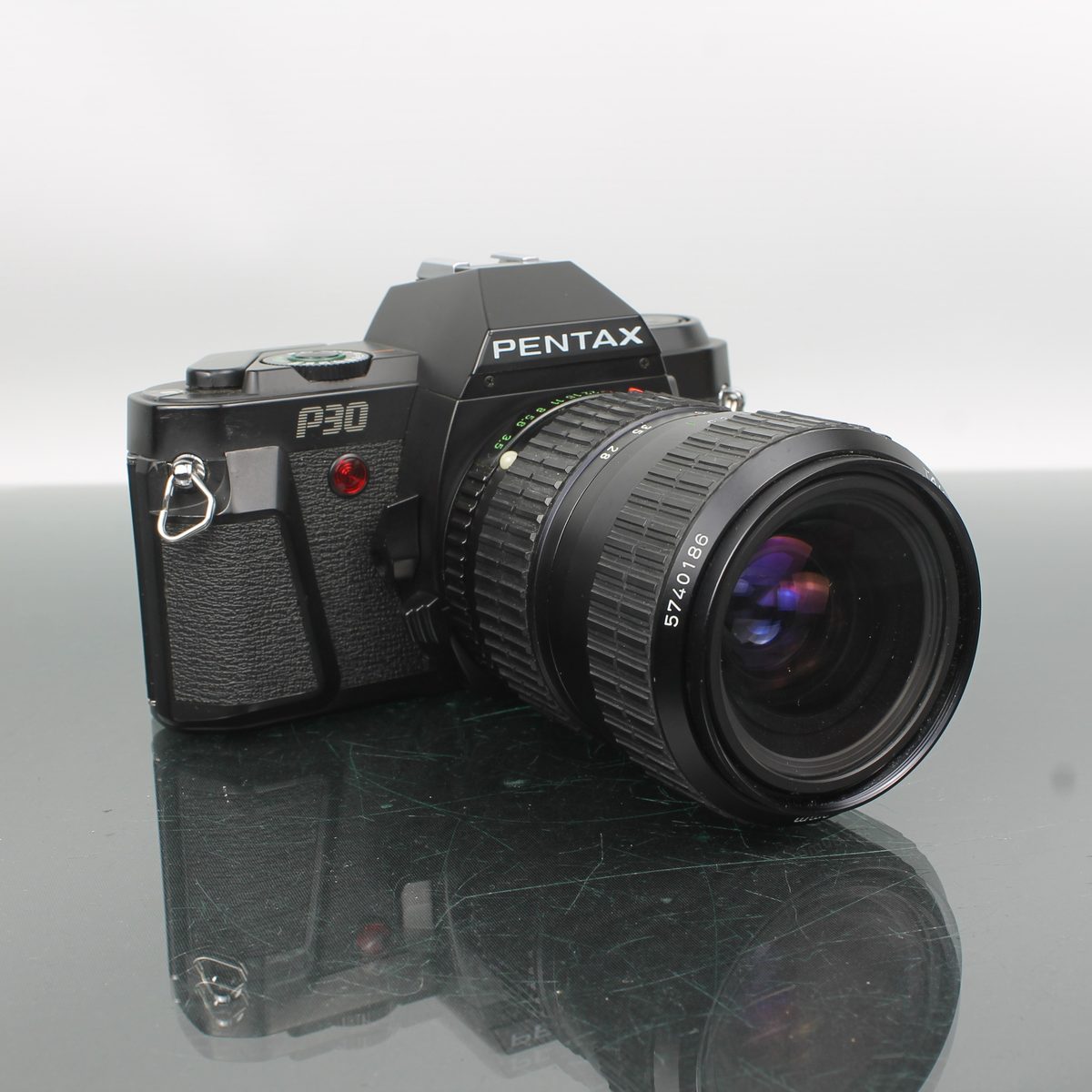 Pentax P30 + Takumar-A 28-80mm f/3.5