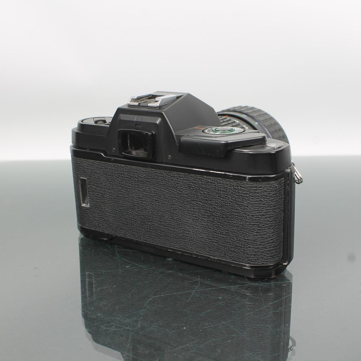 Pentax P30 + Takumar-A 28-80mm f/3.5